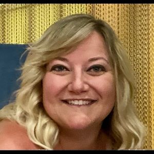 Meet your Posher, Alissa